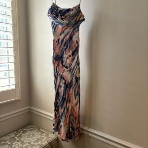 Hello Molly pleated bust front split dress watercolor print Size: XS